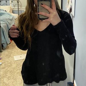 Black v neck top